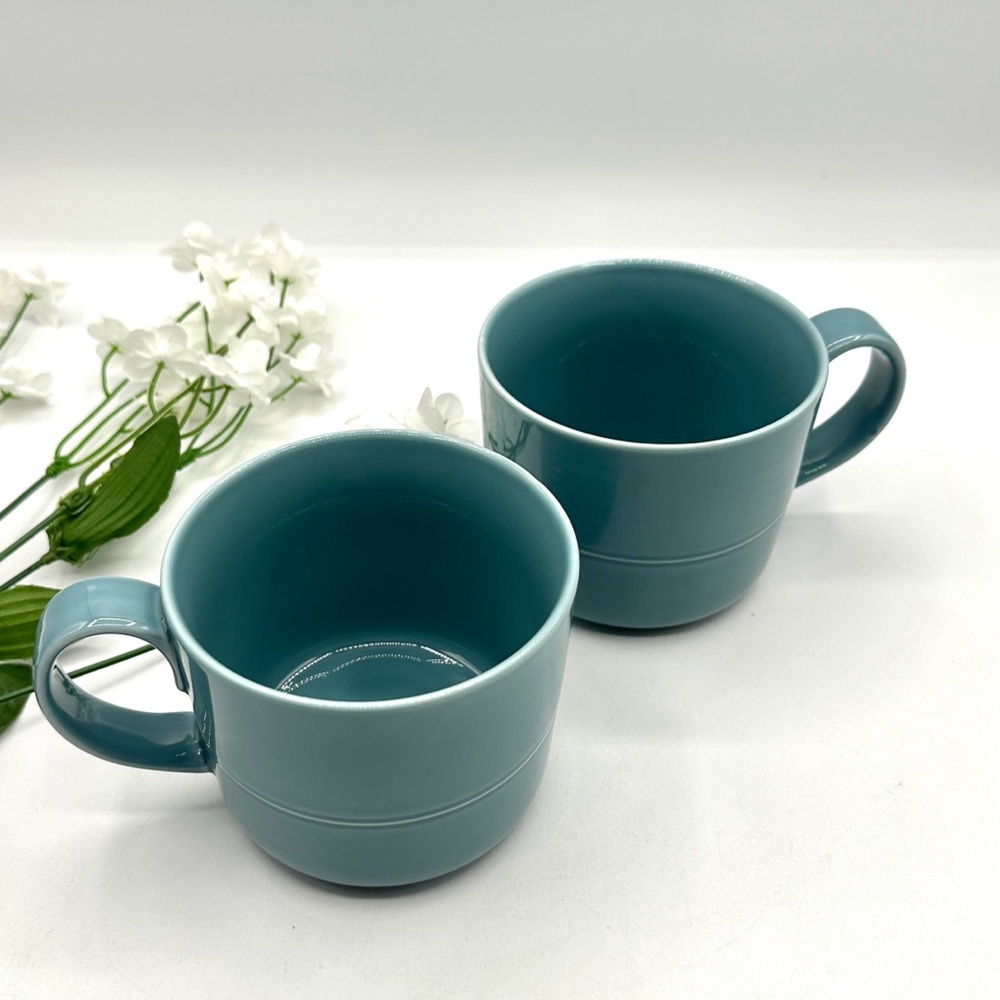 2 Crate&Barrel Blue Aaron Probyn Mugs. Pattern is Hue. Discontinued. - Picture 9 of 10